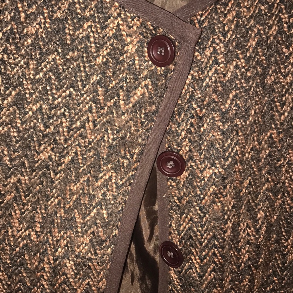 Jacket - Picture 3 of 4